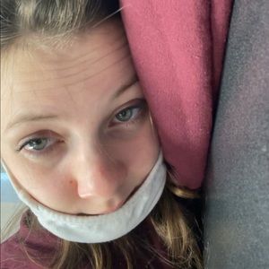 Meet your Posher, Ella